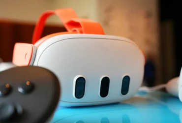 Meta Quest 3S 128 GB: la porta d’ingresso “seria” alla realtà mista (senza svenarsi)